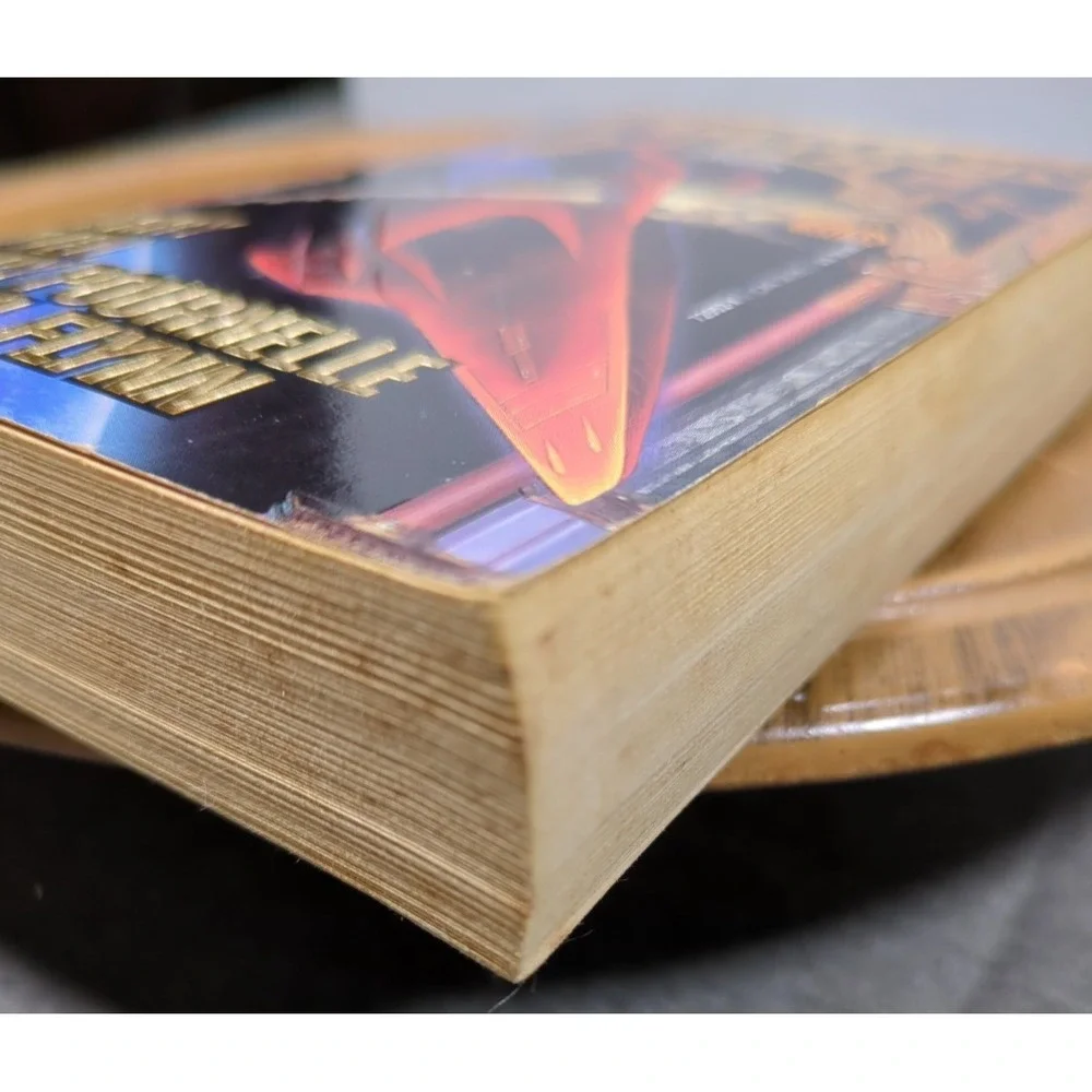 Fallen Angels Larry Niven Jerry Pournelle Baen Books 1st Printing 1991 VTG‎ PB